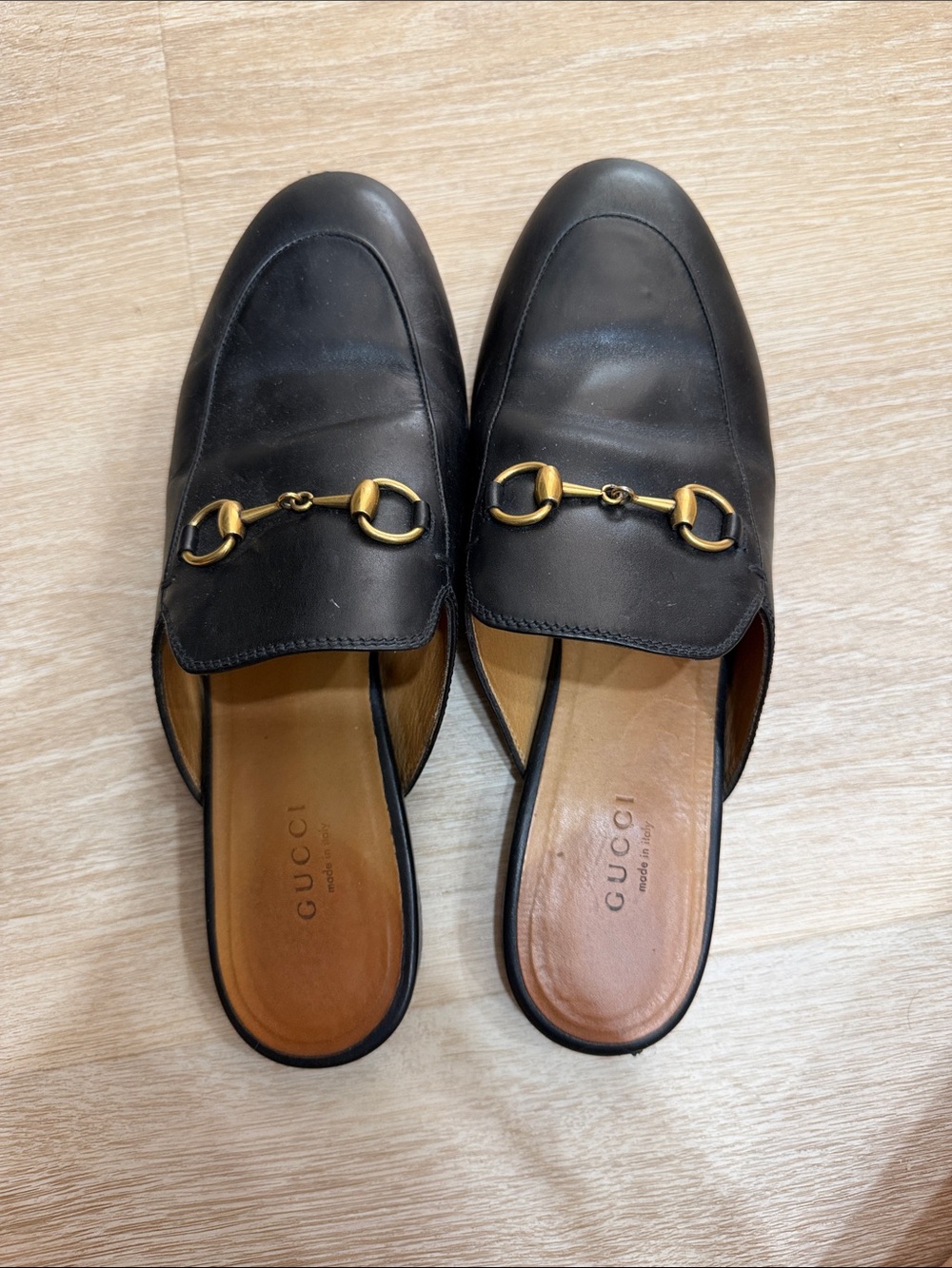 Gucci Black Leather Slip-On princetown loafers with Gold Horsebit - Picture 4 of 6